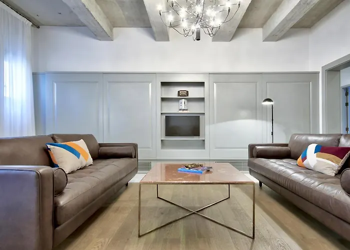 10 Strait Street Valeta