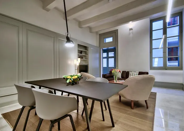 10 Strait Street Apartamento *