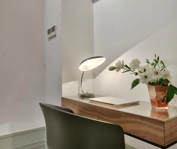 10 Strait Street Valeta