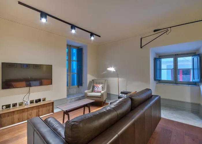 10 Strait Street Valeta